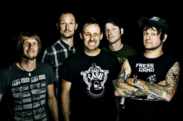 Donots - Saccharine Smile